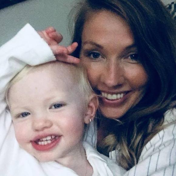 Meet your Posher, Dolly - Picture 1 of 1